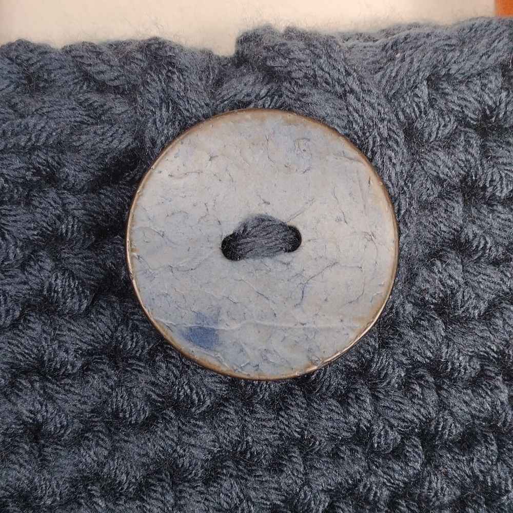 Handcrafted Blue Knit purse - Picture 2 of 7